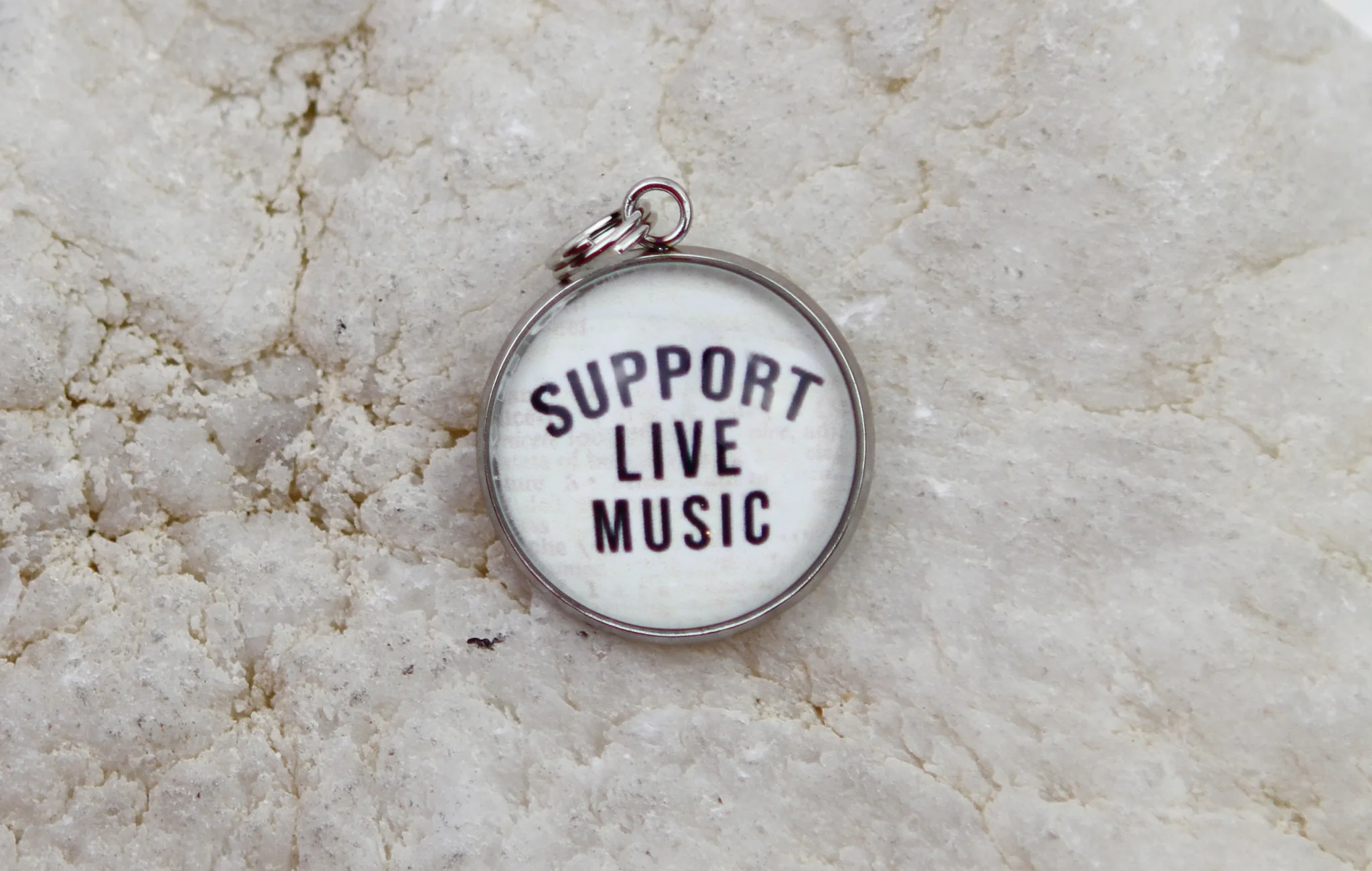Support Live Music Bubble Charm - Image 2