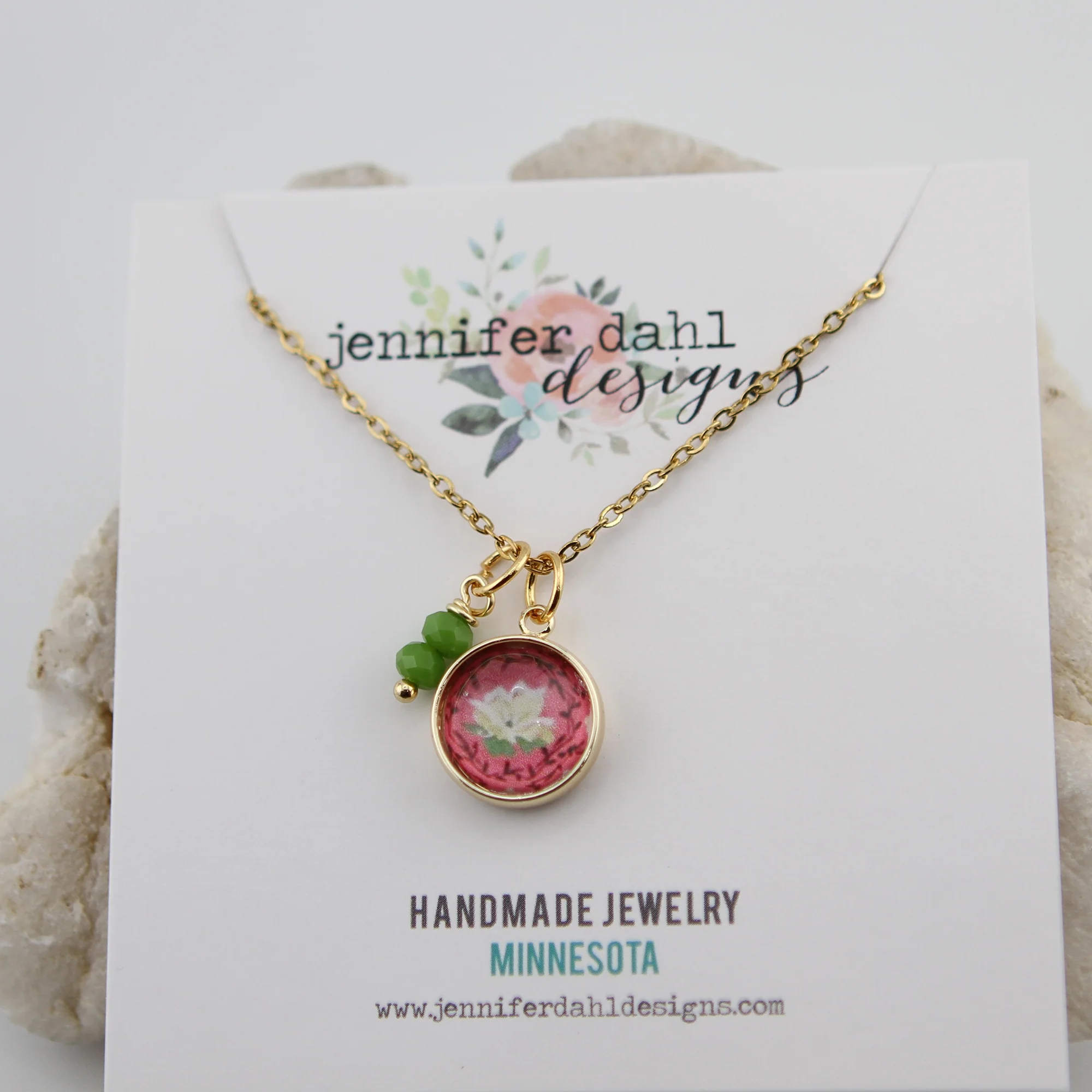 Vintage Wallpaper Red and Green Floral Necklace - Image 2